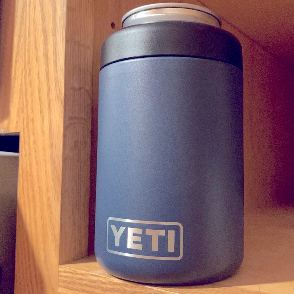 YETI 12 oz Rambler COLSTER Can Insulator Navy with hideaway can